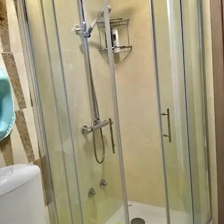 Jelena Room 2 * קאבטאט